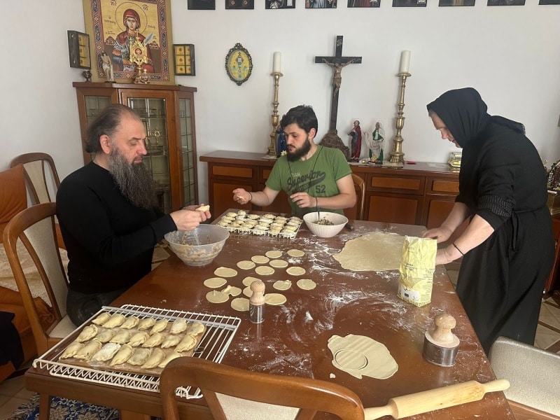 2025.10.25_vita_monastica_carbone-11