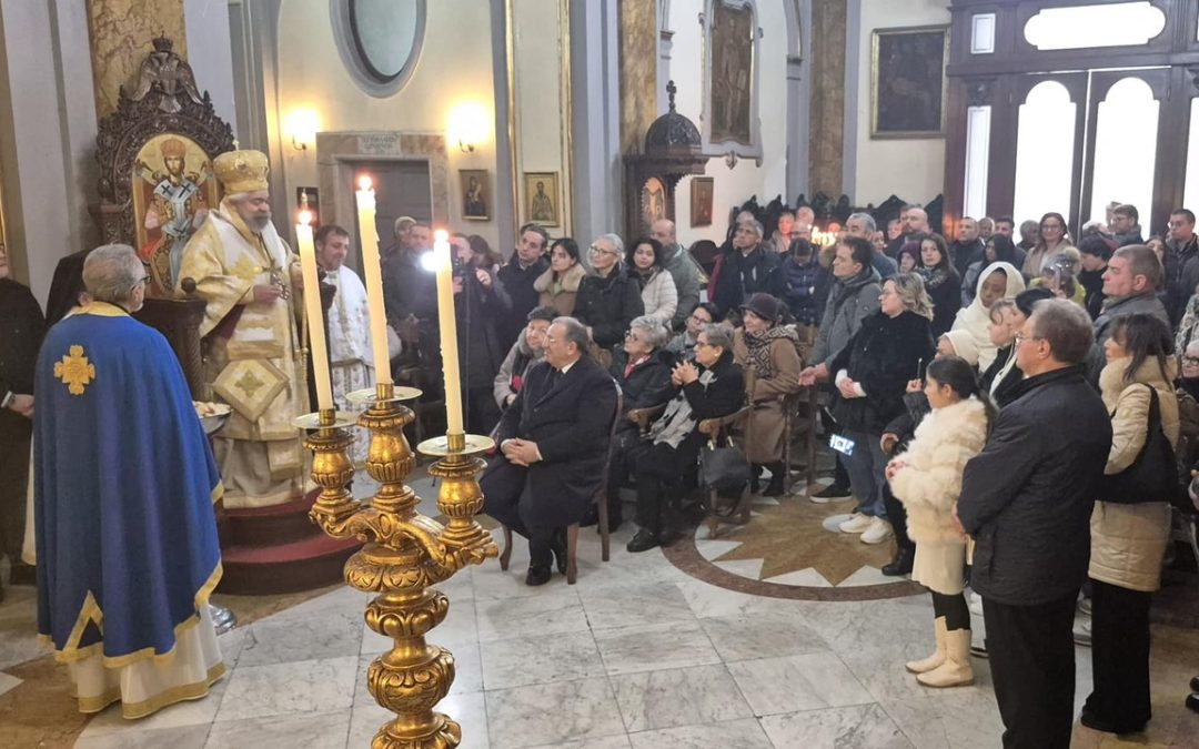 Divina Liturgia Pontificale a Napoli